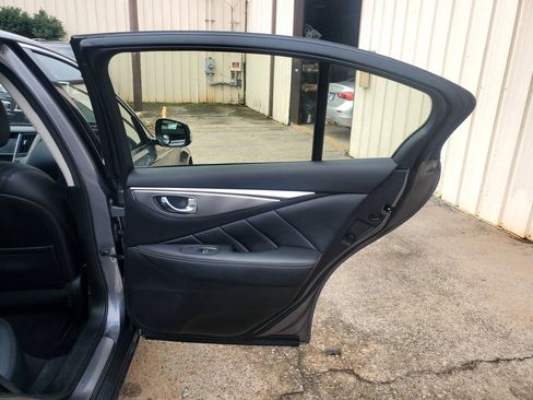 Used 2015 INFINITI Q50 AWD w/ Moonroof Package image 23