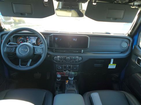 New 2026 Jeep Wrangler Unlimited Rubicon image 14