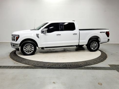 Used 2024 Ford F150 Lariat w/ Tow/Haul Package image 4
