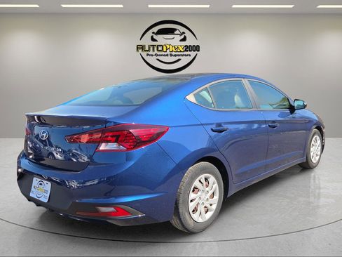 Used 2019 Hyundai Elantra SE image 7