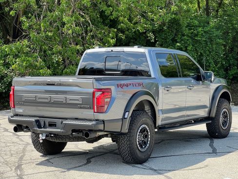 Used 2025 Ford F150 Raptor AWD/4WD image 6
