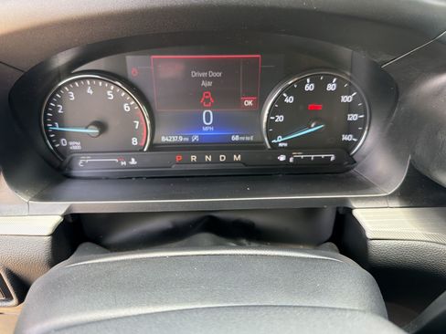 Used 2020 Ford Explorer XLT w/ Equipment Group 202A RWD image 21