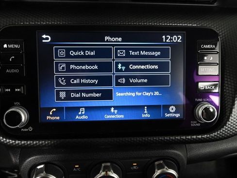 Used 2023 Nissan Kicks SV image 6