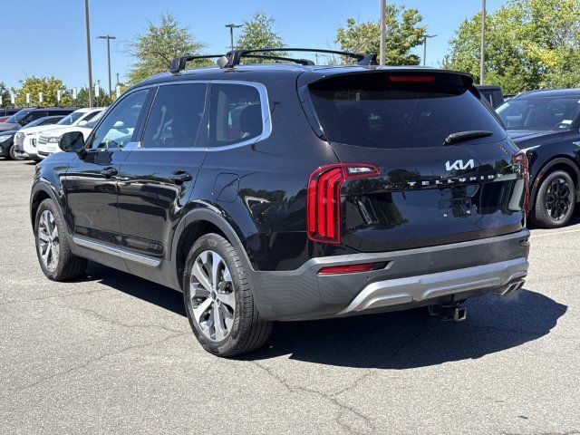Used 2022 Kia Telluride EX w/ EX Premium Package FWD image 4