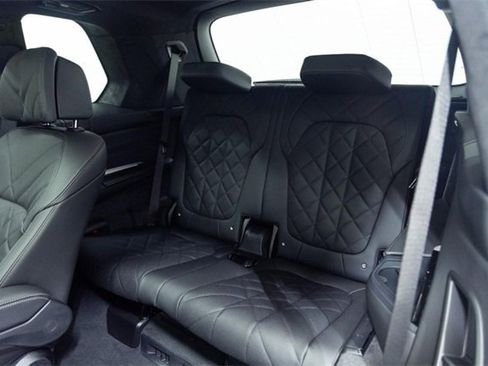 New 2026 BMW X7 xDrive40i image 26