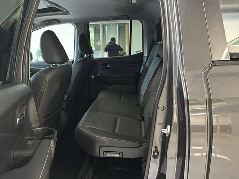 Used 2025 Honda Ridgeline RTL image 18