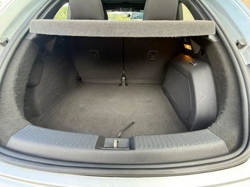 Used 2013 Volkswagen Beetle 2.0T FWD image 18