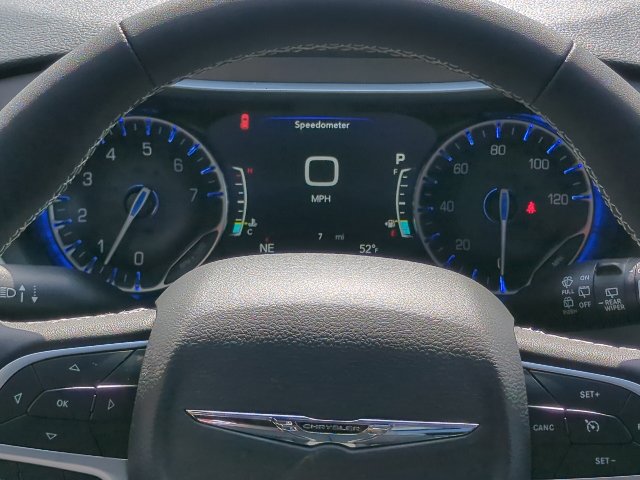 New 2026 Chrysler Pacifica Select FWD image 6