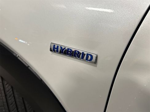 Certified 2025 MAZDA CX-50 2.5 Hybrid w/ Weather Package image 19