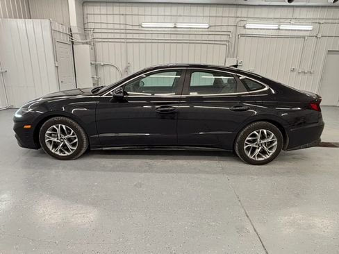 Used 2023 Hyundai Sonata SEL w/ Preferred Accessory Package FWD image 8