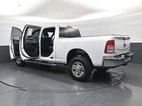 Used 2022 RAM 2500 Big Horn AWD/4WD image 48