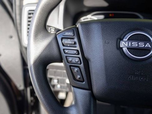 Used 2024 Nissan Frontier SV w/ Graphics Package image 20