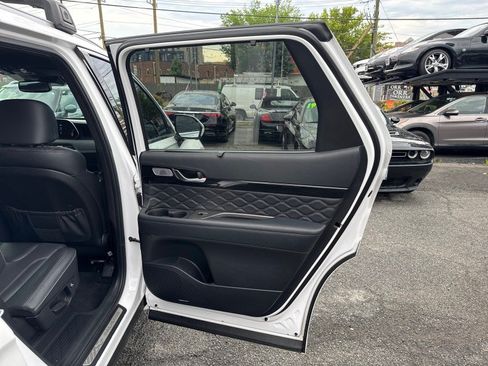 Used 2021 Hyundai Palisade Calligraphy w/ Cargo Package AWD/4WD image 15