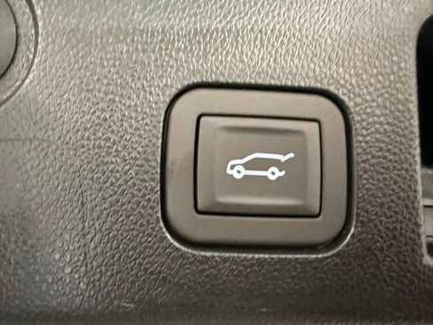 New 2026 GMC Terrain Elevation w/ Elevation Premium Package image 9