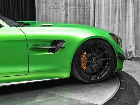 Used 2018 Mercedes-Benz AMG GT R image 38