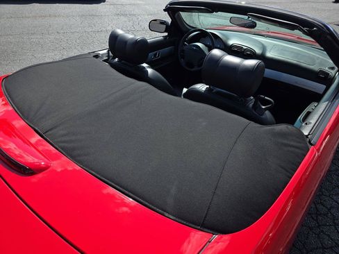 Used 2002 Ford Thunderbird RWD image 7