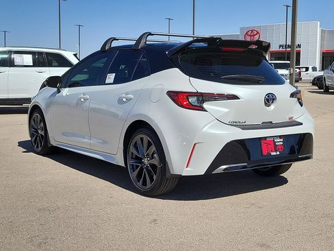 New 2026 Toyota Corolla XSE image 3