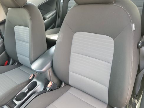 Used 2018 Kia Forte S image 6