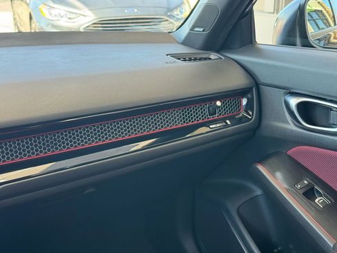 Used 2022 Honda Civic Si image 13