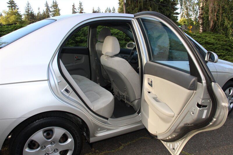 Used 2008 Kia Spectra EX FWD image 6