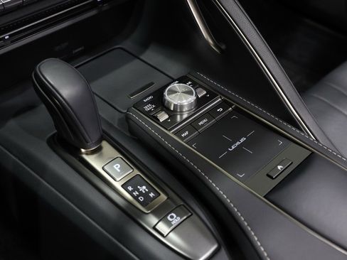 Used 2022 Lexus LC 500 Convertible w/ Touring Package image 43