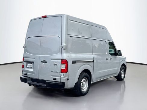Used 2018 Nissan NV 2500 S image 5