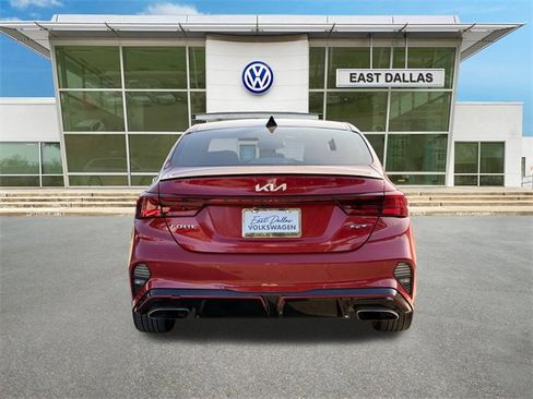 Used 2023 Kia Forte GT w/ GT2 Package image 4