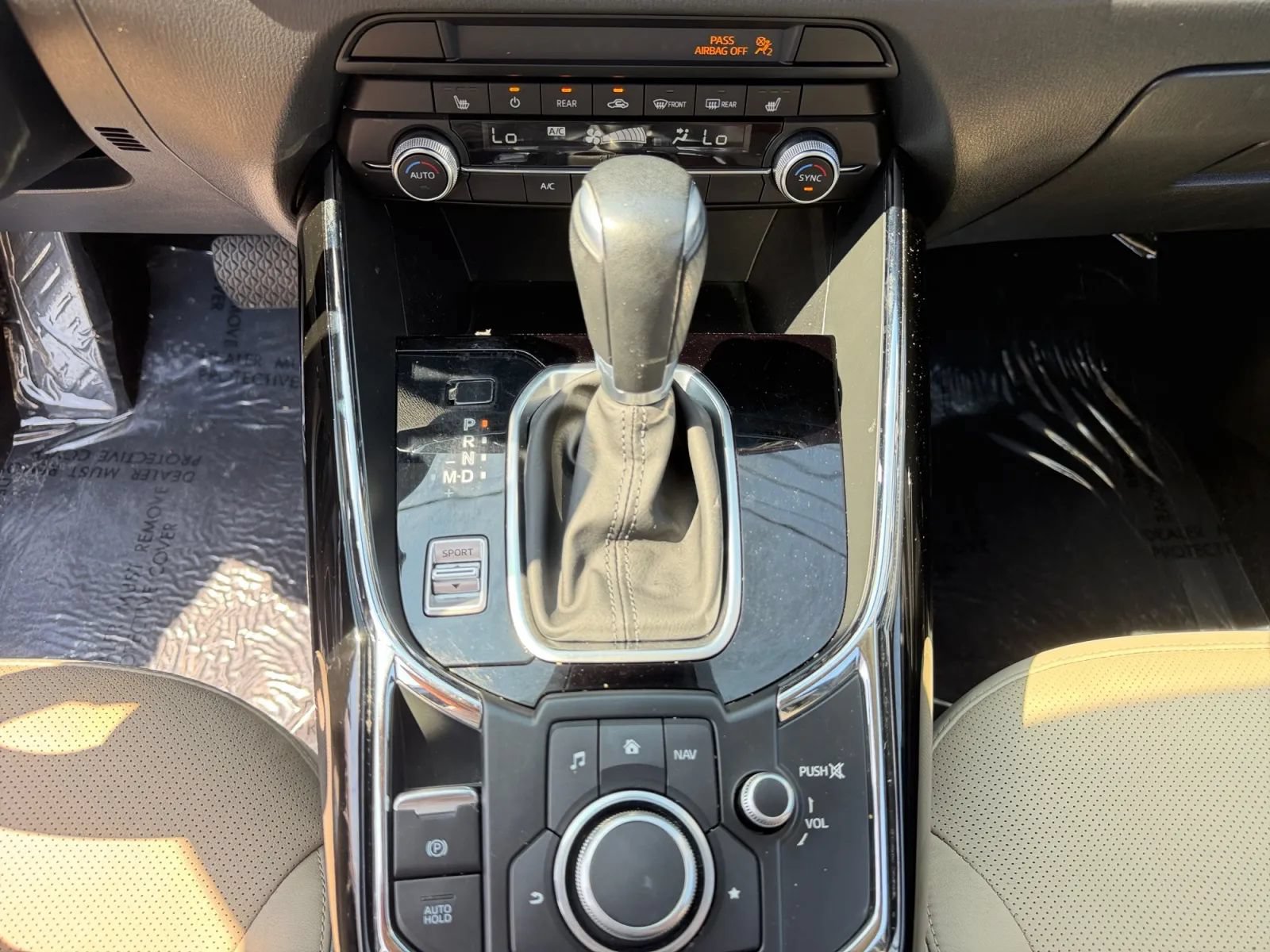 Used 2020 MAZDA CX-9 Touring w/ Touring Premium Package FWD image 18