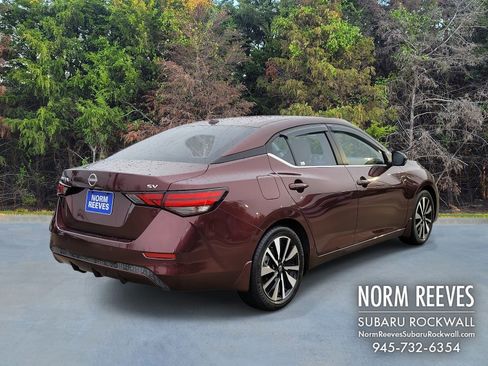 Used 2024 Nissan Sentra SV w/ SV Premium Package image 17