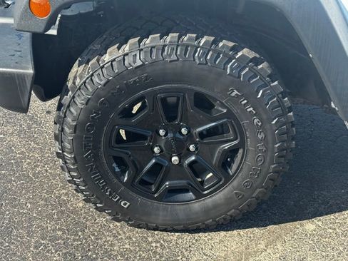 Certified 2018 Jeep Wrangler Unlimited Sport image 10