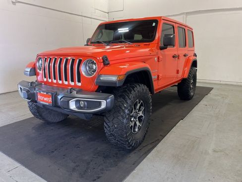Used 2019 Jeep Wrangler Unlimited Sahara w/ Dual Top Group image 3