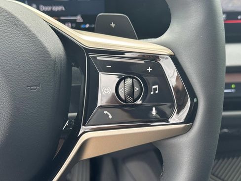 Used 2025 BMW X3 xDrive30i w/ Premium Package image 30