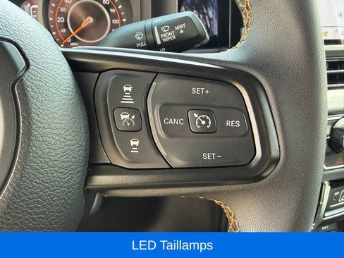 Certified 2025 Jeep Gladiator Sport AWD/4WD image 23