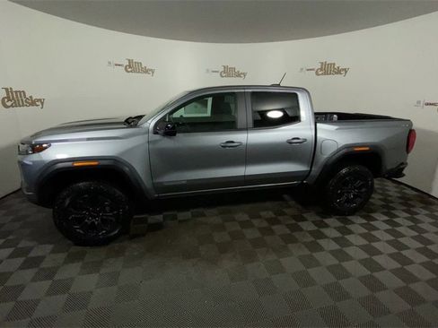 Used 2025 GMC Canyon Elevation w/ Convenience Package image 5