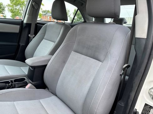 Used 2016 Toyota Corolla LE FWD image 28
