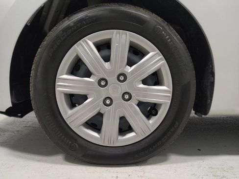 Used 2023 Kia Rio LX FWD image 31
