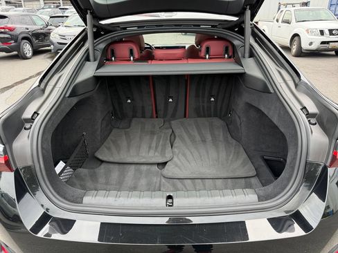 Used 2023 BMW i4 eDrive35 RWD image 25