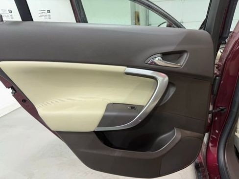 Used 2017 Buick Regal Premium w/ Driver Confidence Package #1 image 21