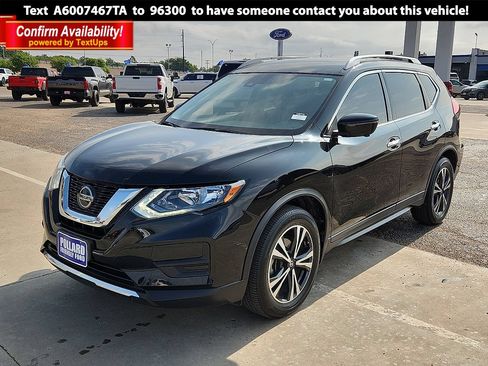 Used 2020 Nissan Rogue SV w/ Premium Package FWD image 1