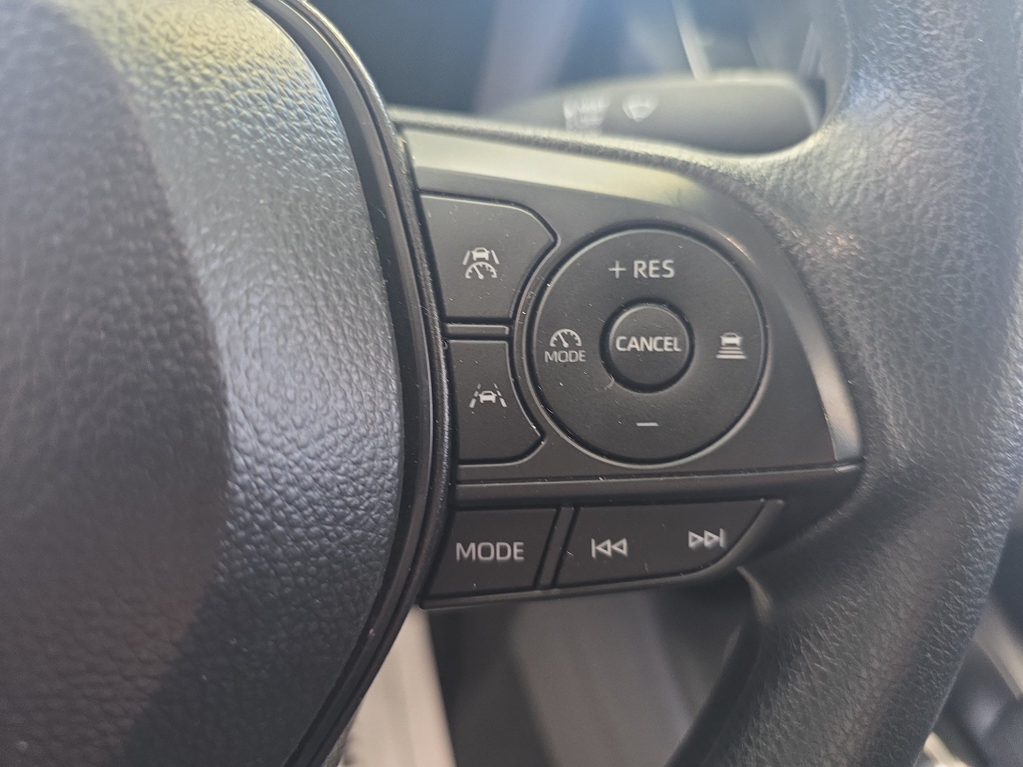 Used 2026 Toyota Corolla LE FWD image 21