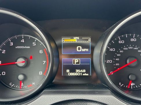 Used 2017 Subaru Legacy 2.5i w/ Alloy Wheel Package image 24