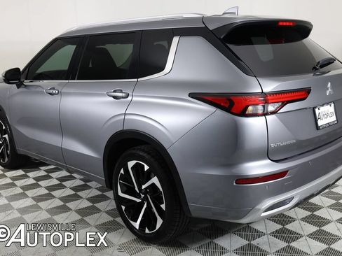 Used 2024 Mitsubishi Outlander SEL AWD/4WD image 7
