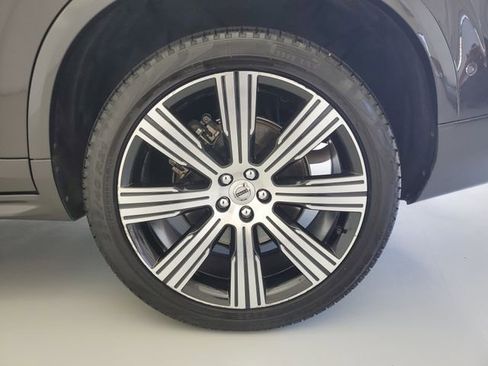 Used 2024 Volvo XC90 B5 Plus AWD/4WD image 13