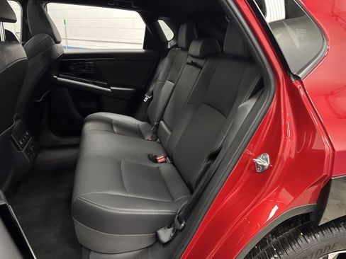 Used 2024 Toyota bZ4X Limited image 30