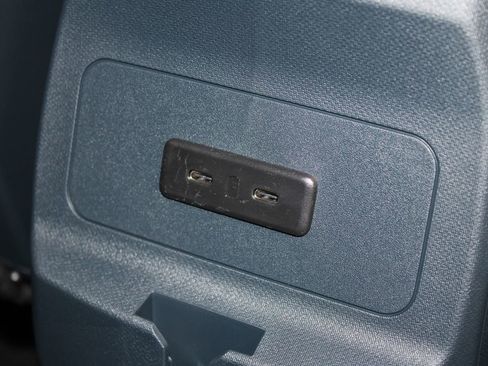 New 2025 Ford Maverick XL image 30