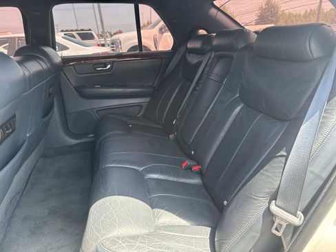 Used 2007 Cadillac DTS FWD image 8