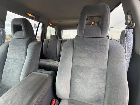 Used 2004 Honda Pilot EX image 10