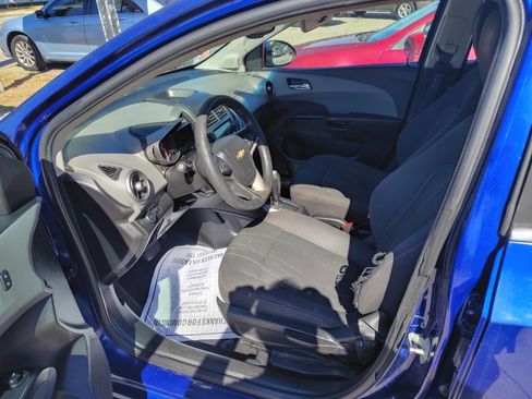 Used 2014 Chevrolet Sonic LT w/ Wheels and Fog Lamp Package image 5