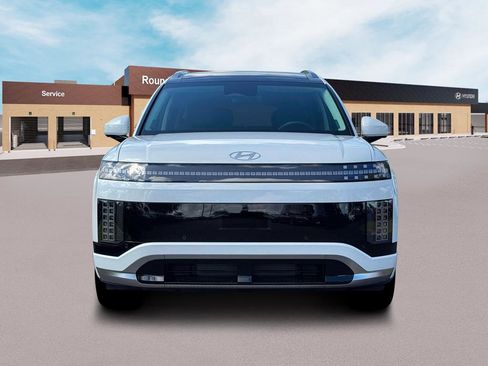 New 2026 Hyundai Ioniq 9 Calligraphy image 12