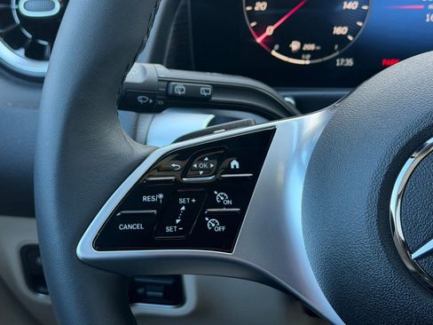 New 2026 Mercedes-Benz GLB 250 image 19
